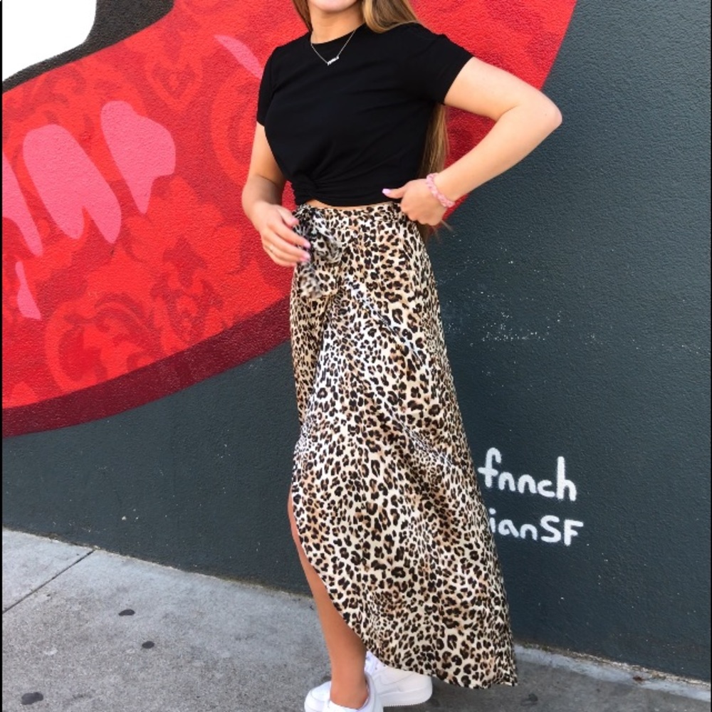 TopShop Leopard Midi Skirt